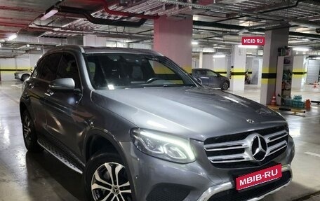 Mercedes-Benz GLC, 2017 год, 3 300 000 рублей, 1 фотография