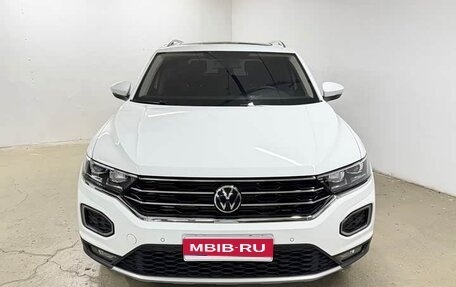 Volkswagen T-Roc I, 2022 год, 1 500 444 рублей, 1 фотография
