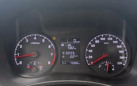 Hyundai Solaris II рестайлинг, 2018 год, 1 100 000 рублей, 13 фотография