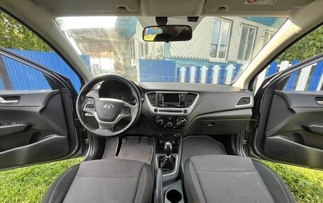 Hyundai Solaris II рестайлинг, 2018 год, 1 100 000 рублей, 14 фотография