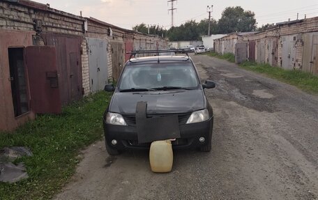 Renault Logan I, 2009 год, 400 000 рублей, 3 фотография