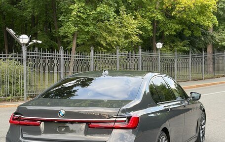 BMW 7 серия, 2022 год, 6 300 000 рублей, 15 фотография