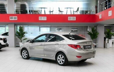 Hyundai Solaris II рестайлинг, 2013 год, 895 000 рублей, 4 фотография