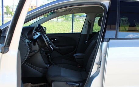 Volkswagen Polo VI (EU Market), 2011 год, 609 000 рублей, 13 фотография