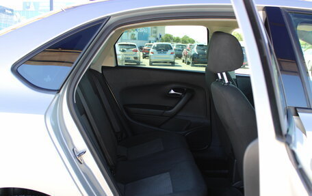 Volkswagen Polo VI (EU Market), 2011 год, 609 000 рублей, 15 фотография