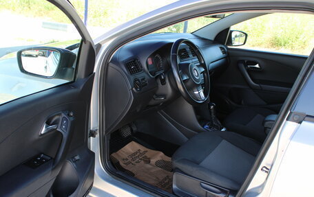 Volkswagen Polo VI (EU Market), 2011 год, 609 000 рублей, 11 фотография