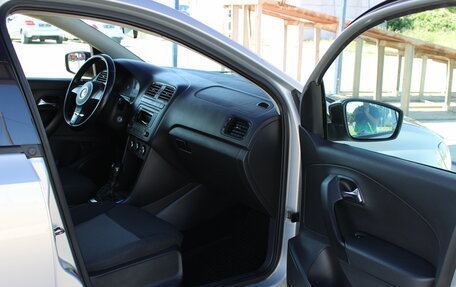 Volkswagen Polo VI (EU Market), 2011 год, 609 000 рублей, 16 фотография