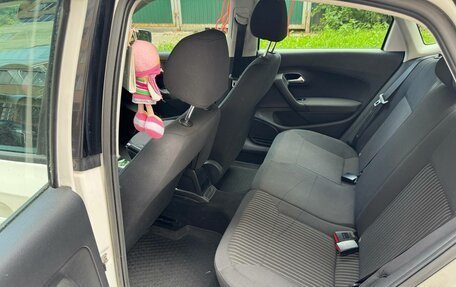 Volkswagen Polo VI (EU Market), 2013 год, 500 000 рублей, 8 фотография