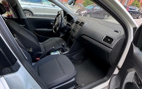 Volkswagen Polo VI (EU Market), 2013 год, 500 000 рублей, 12 фотография