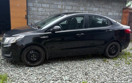 KIA Rio III рестайлинг, 2014 год, 800 000 рублей, 4 фотография