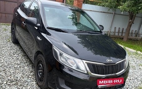 KIA Rio III рестайлинг, 2014 год, 800 000 рублей, 2 фотография