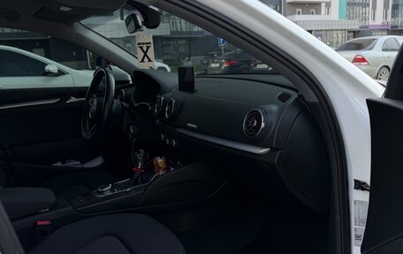Audi A3, 2017 год, 2 100 000 рублей, 9 фотография