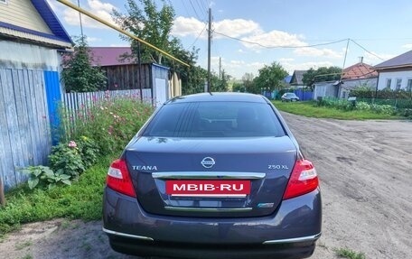 Nissan Teana, 2010 год, 780 000 рублей, 6 фотография