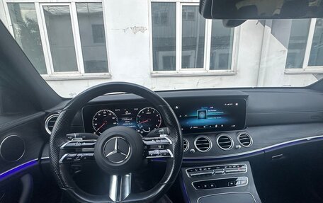 Mercedes-Benz E-Класс, 2021 год, 4 750 000 рублей, 17 фотография
