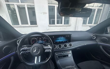 Mercedes-Benz E-Класс, 2021 год, 4 750 000 рублей, 16 фотография