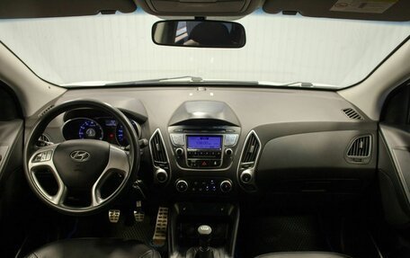 Hyundai ix35 I рестайлинг, 2012 год, 1 140 000 рублей, 19 фотография