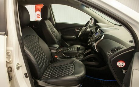 Hyundai ix35 I рестайлинг, 2012 год, 1 140 000 рублей, 30 фотография