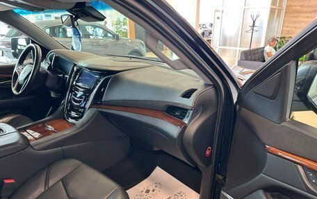 Cadillac Escalade IV, 2015 год, 3 999 999 рублей, 12 фотография