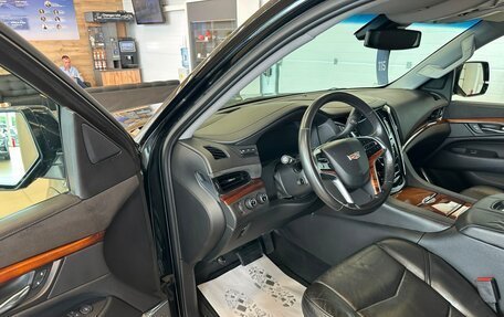Cadillac Escalade IV, 2015 год, 3 999 999 рублей, 10 фотография