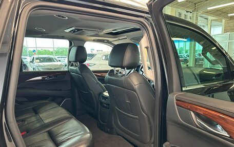 Cadillac Escalade IV, 2015 год, 3 999 999 рублей, 22 фотография