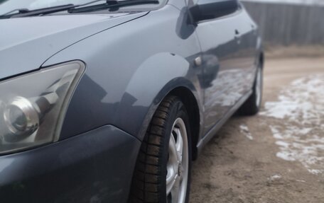 Toyota WiLL II (VS), 2001 год, 520 000 рублей, 4 фотография