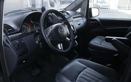Mercedes-Benz Viano, 2011 год, 2 350 000 рублей, 6 фотография