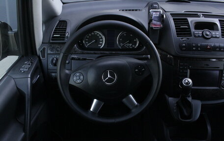 Mercedes-Benz Viano, 2011 год, 2 350 000 рублей, 8 фотография