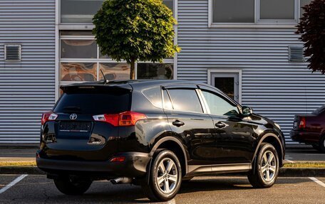Toyota RAV4, 2015 год, 2 045 000 рублей, 6 фотография