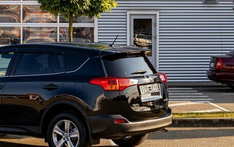 Toyota RAV4, 2015 год, 2 045 000 рублей, 10 фотография