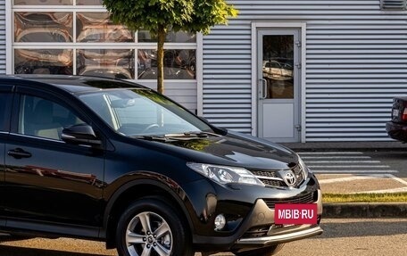 Toyota RAV4, 2015 год, 2 045 000 рублей, 9 фотография