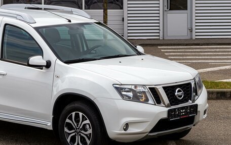 Nissan Terrano III, 2015 год, 1 095 000 рублей, 8 фотография