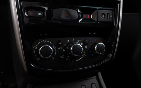 Nissan Terrano III, 2015 год, 1 095 000 рублей, 15 фотография
