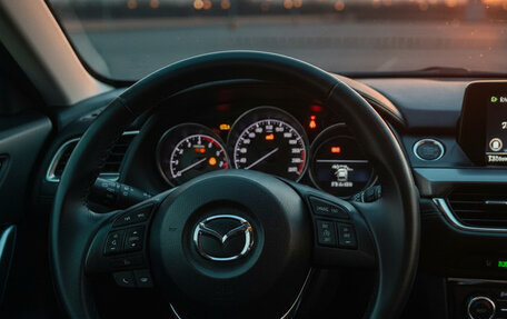 Mazda 6, 2015 год, 1 900 000 рублей, 5 фотография