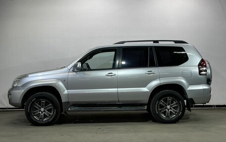 Toyota Land Cruiser Prado 120 рестайлинг, 2004 год, 1 350 000 рублей, 8 фотография