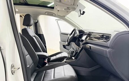 Volkswagen T-Roc I, 2022 год, 1 500 444 рублей, 14 фотография