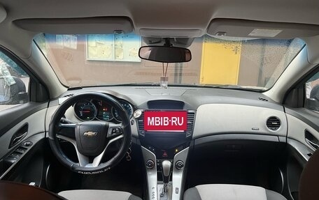 Chevrolet Cruze II, 2012 год, 600 000 рублей, 7 фотография