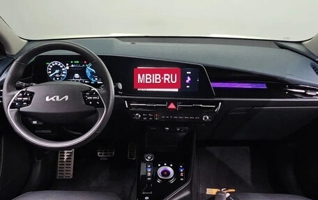 KIA Niro, 2023 год, 2 466 000 рублей, 13 фотография