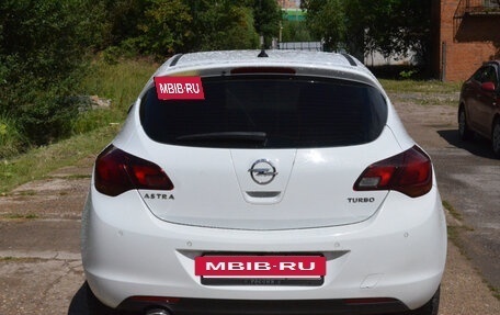 Opel Astra J, 2012 год, 740 000 рублей, 2 фотография