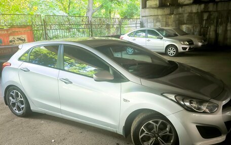 Hyundai i30 II рестайлинг, 2012 год, 730 000 рублей, 2 фотография