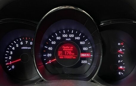 KIA Rio III рестайлинг, 2012 год, 710 000 рублей, 11 фотография
