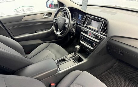 Hyundai Sonata VII, 2018 год, 1 599 000 рублей, 10 фотография