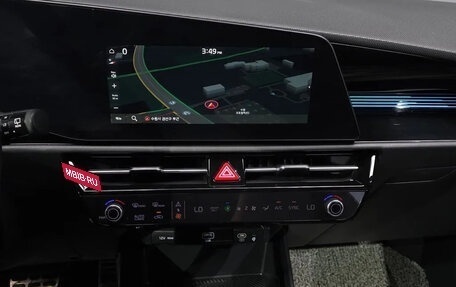 KIA Niro, 2022 год, 2 040 000 рублей, 11 фотография