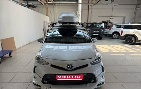Toyota Prius Alpha I (ZVW40/41), 2016 год, 1 640 000 рублей, 6 фотография