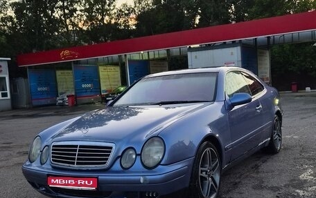 Mercedes-Benz CLK-Класс, 1997 год, 400 000 рублей, 1 фотография