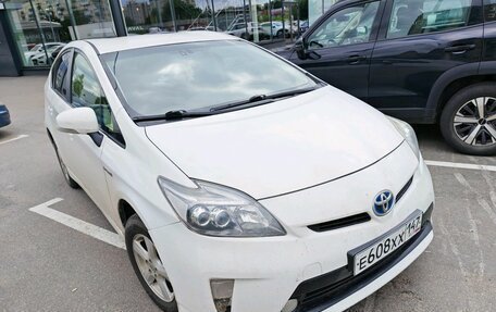Toyota Prius, 2012 год, 1 029 000 рублей, 1 фотография