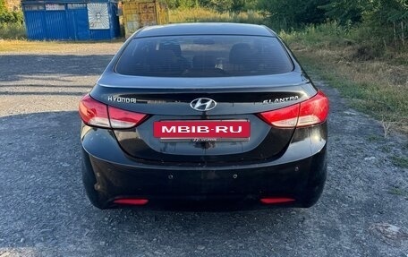Hyundai Elantra V, 2011 год, 650 000 рублей, 5 фотография