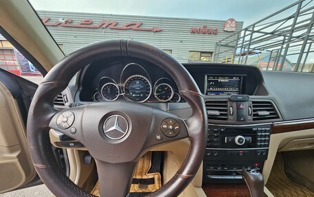 Mercedes-Benz E-Класс, 2010 год, 1 100 000 рублей, 11 фотография
