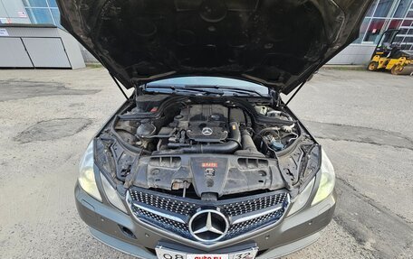 Mercedes-Benz E-Класс, 2010 год, 1 100 000 рублей, 13 фотография