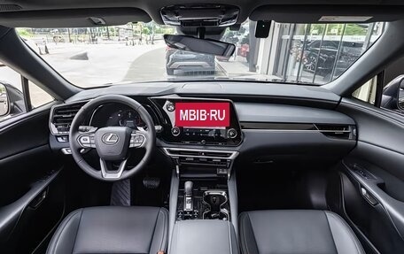 Lexus RX IV рестайлинг, 2025 год, 6 700 099 рублей, 10 фотография
