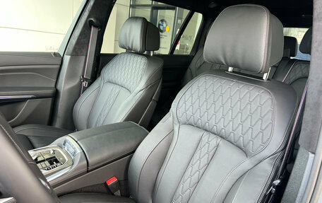BMW X7, 2025 год, 17 890 000 рублей, 38 фотография